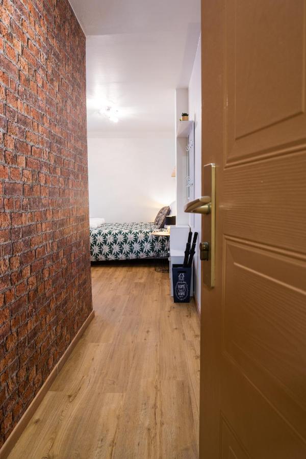 Le Petit Leon Apartment Chalons-en-Champagne Exterior photo