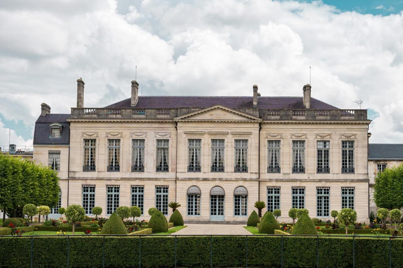 Le Petit Leon Apartment Chalons-en-Champagne Exterior photo